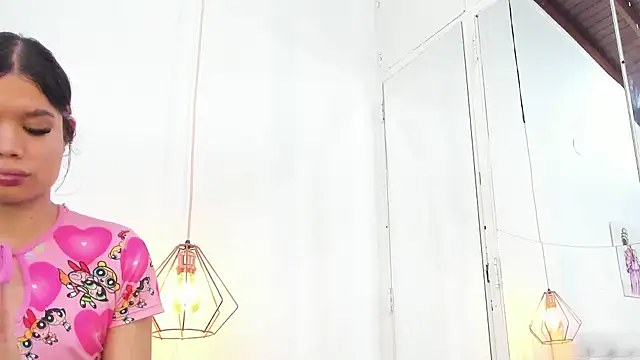 Alanna miaw online show from November 21, 11:42 am