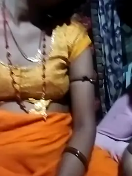 Snapshot of Hot_Lilly02 chatting on November 4, 8:19 pm Hot Lilly02 online show from November 4, 8:19 pm