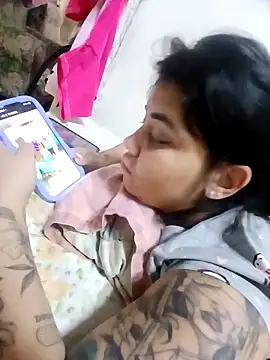 Cubanitaxxx online show from December 3, 5:55 pm