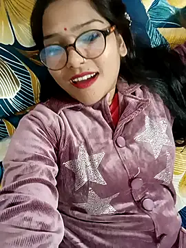 Vanshika1432 online show from November 13, 7:18 am