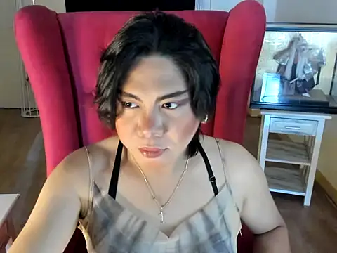 GoldenTs69 online show from November 17, 3:56 am