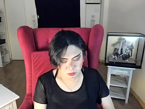 GoldenTs69 online show from December 1, 9:36 am