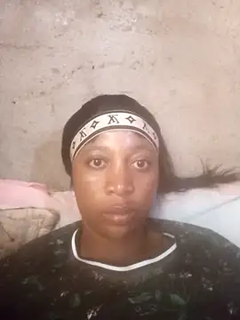 Snapshot of Bretbooty23 chatting on October 21, 7:09 am Bretbooty23 online show from October 21, 7:09 am