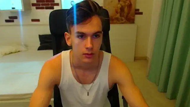 BradyFlint online show from October 17, 4:04 am