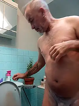 Ptitcouic online show from November 11, 10:04 am