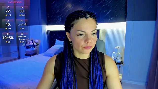 Snapshot of Maya_Levin chatting on November 25, 12:21 am Maya Levin online show from November 25, 12:21 am