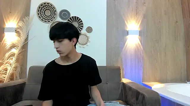 Snapshot of hoot_booys_ chatting on November 22, 7:57 pm hoot booys online show from November 22, 7:57 pm