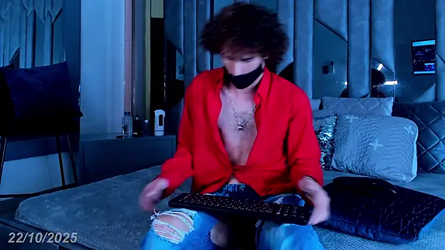 elias sn0w online show from October 22, 8:08 pm