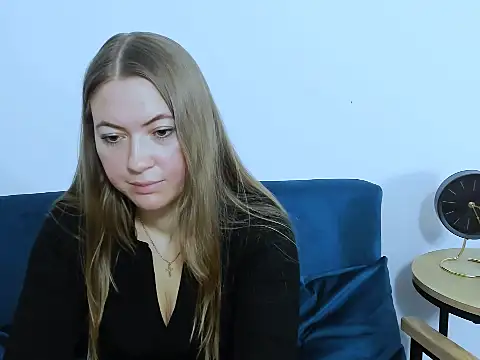 LeaNaughty online show from October 27, 4:44 pm