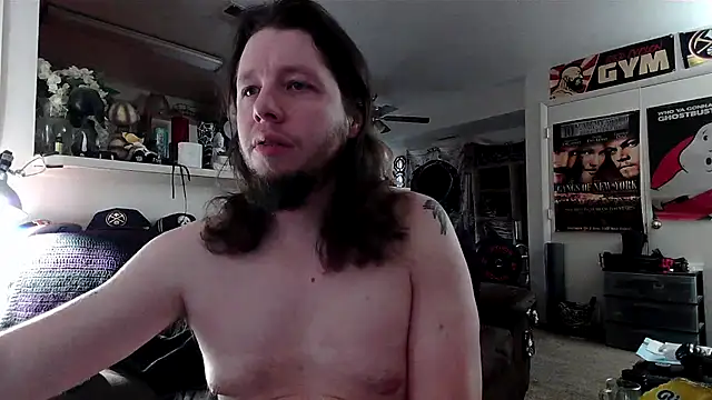 Snapshot of biggerisbetter12 chatting on November 11, 10:21 pm biggerisbetter12 online show from November 11, 10:21 pm