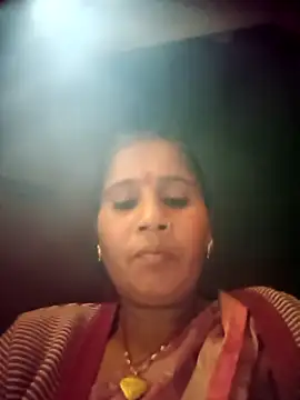 OliveGreen22 online show from November 15, 6:55 am