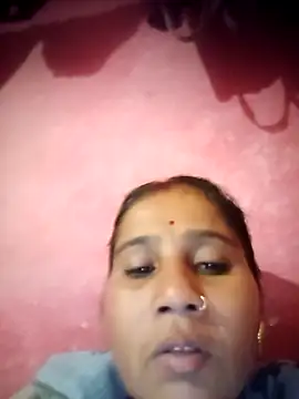 OliveGreen22 online show from November 23, 1:27 am