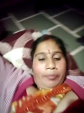 OliveGreen22 online show from November 25, 4:07 pm