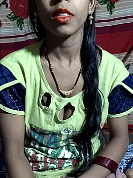 Itz Aisha   online show from November 14, 5:50 am