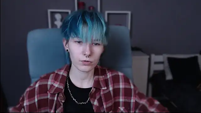 guitarandangell online show from October 26, 3:45 am