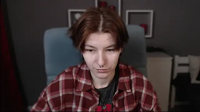 guitarandangell online show from November 22, 6:45 am