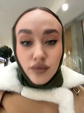 KiraSunshine online show from November 4, 3:49 am