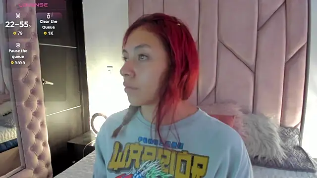 melanie roux   online show from November 6, 1:23 pm