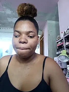 Snapshot of Kailyyhot chatting on November 17, 7:52 pm Kailyyhot online show from November 17, 7:52 pm