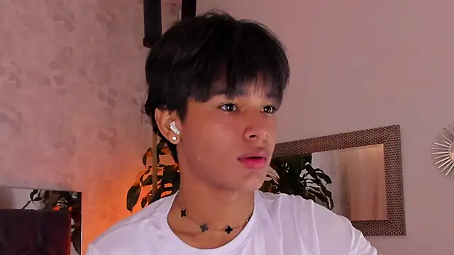 david lux online show from October 24, 1:18 pm