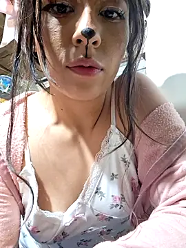 Snapshot of chloebrownn03 chatting on October 25, 2:52 am chloebrownn03 online show from October 25, 2:52 am