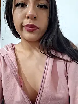 Snapshot of chloebrownn03 chatting on October 30, 3:19 am chloebrownn03 online show from October 30, 3:19 am