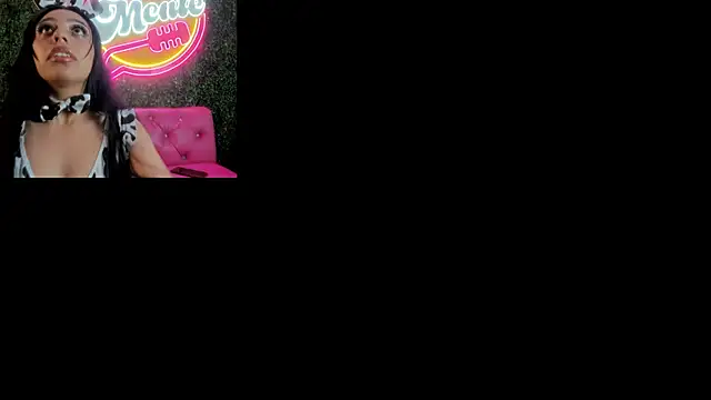 Sophia Lagos online show from October 22, 8:19 pm