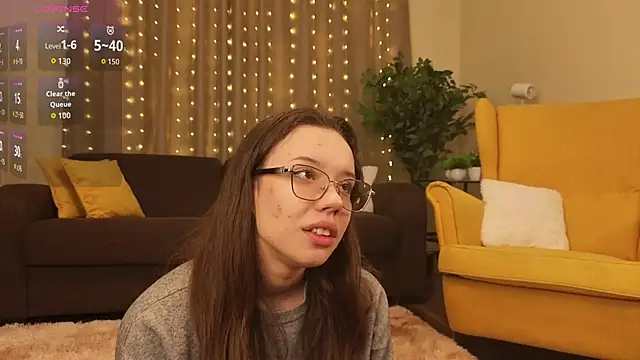 FabiolaCowing online show from November 20, 6:07 pm