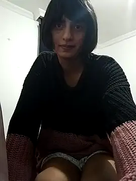 Snapshot of sophiasleepy1 chatting on October 21, 8:53 pm sophiasleepy1 online show from October 21, 8:53 pm