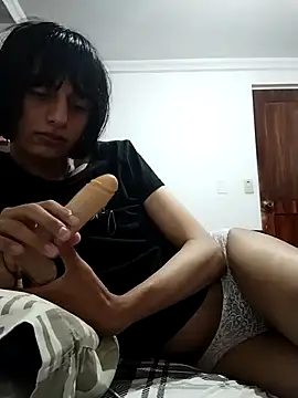 Snapshot of sophiasleepy1 chatting on November 10, 5:39 am sophiasleepy1 online show from November 10, 5:39 am