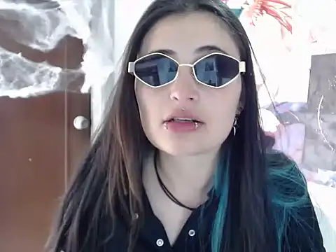 KittenMiss  online show from October 19, 7:47 pm