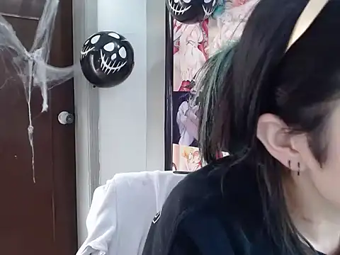 KittenMiss  online show from October 29, 7:37 pm