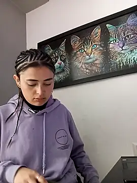 KittenMiss  online show from November 20, 7:24 pm