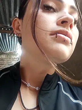 KittenMiss  online show from November 22, 7:24 pm