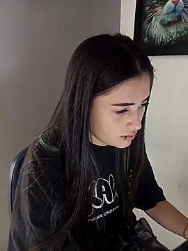 KittenMiss  online show from November 28, 7:38 pm