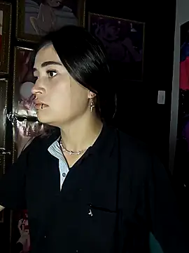 KittenMiss  online show from November 30, 7:40 pm