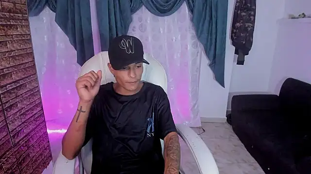 paul booy online show from October 25, 3:36 am