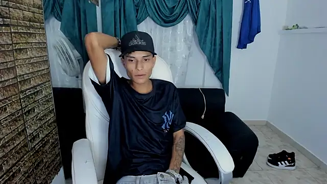 paul booy online show from November 6, 3:51 am