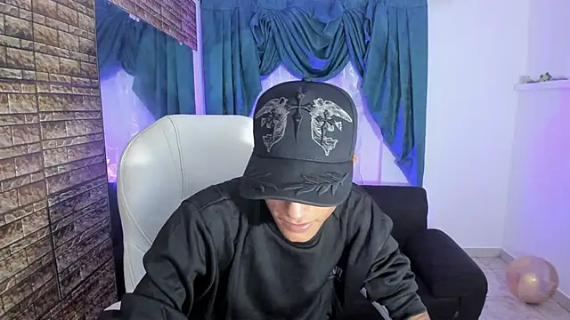 paul booy online show from November 11, 3:06 am