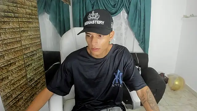 paul booy online show from November 13, 2:21 am