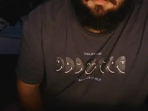 Snapshot of moneyman_11 chatting on October 27, 10:58 pm moneyman 11 online show from October 27, 10:58 pm