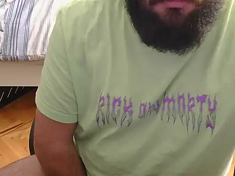 Snapshot of moneyman_11 chatting on November 3, 11:55 am moneyman 11 online show from November 3, 11:55 am