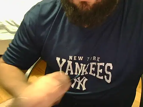 Snapshot of moneyman_11 chatting on November 4, 7:35 pm moneyman 11 online show from November 4, 7:35 pm