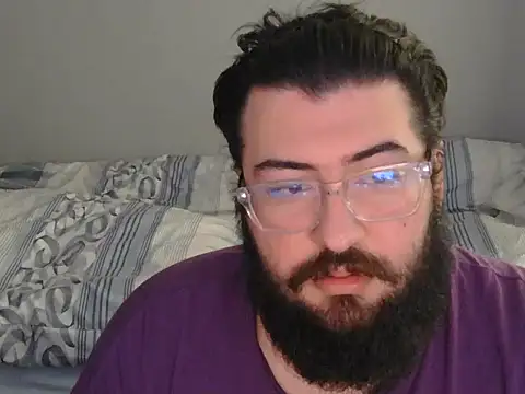 Snapshot of moneyman_11 chatting on November 8, 1:44 pm moneyman 11 online show from November 8, 1:44 pm