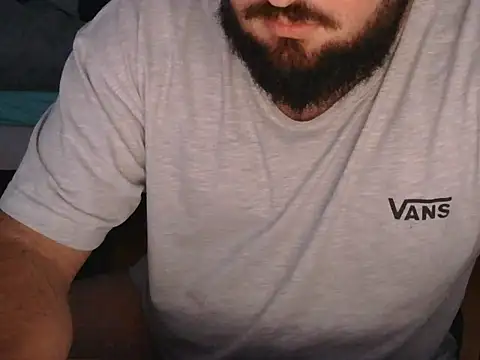 Snapshot of moneyman_11 chatting on November 15, 8:05 pm moneyman 11 online show from November 15, 8:05 pm