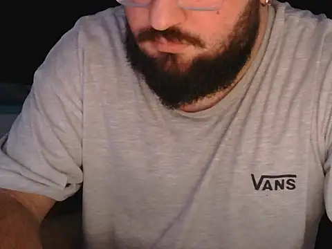 Snapshot of moneyman_11 chatting on November 23, 3:01 pm moneyman 11 online show from November 23, 3:01 pm