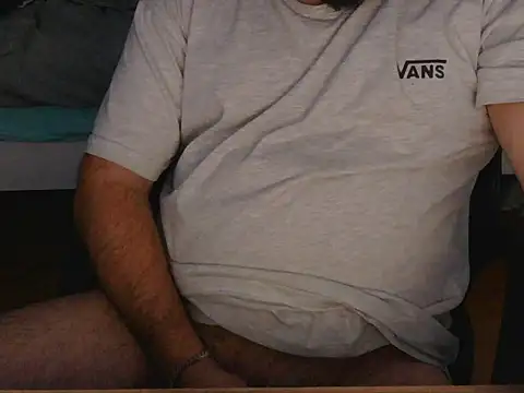 Snapshot of moneyman_11 chatting on November 30, 1:20 am moneyman 11 online show from November 30, 1:20 am