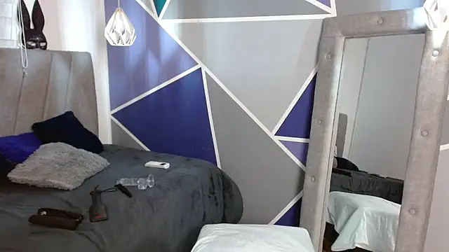 Zac Golden online show from November 4, 6:56 am