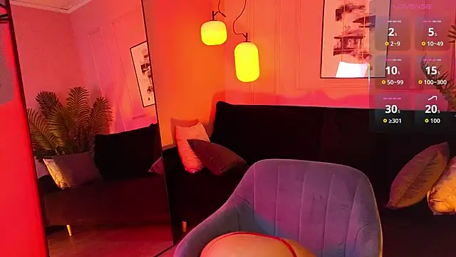 AshleyLuxy online show from November 9, 9:13 pm