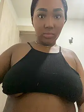 Viana dior online show from October 30, 8:31 pm